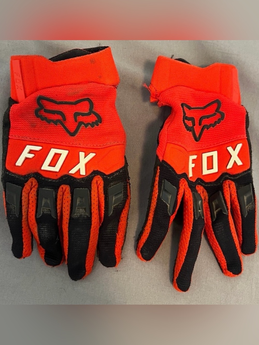 Youth Fox racing gloves